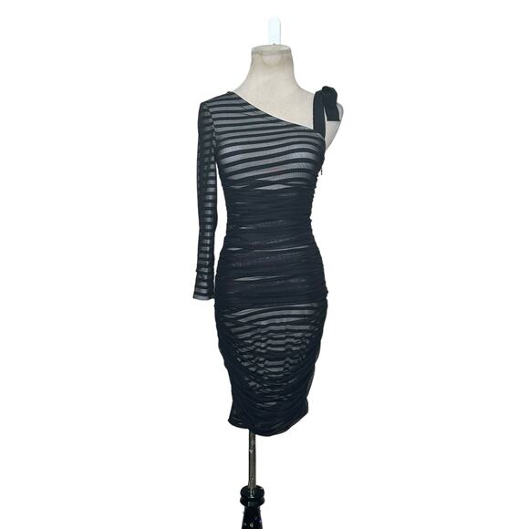 BCBGMAXAZRIA Black Striped One Shoulder Mesh Overlay Cocktail Dress size XS - Picture 8 of 16